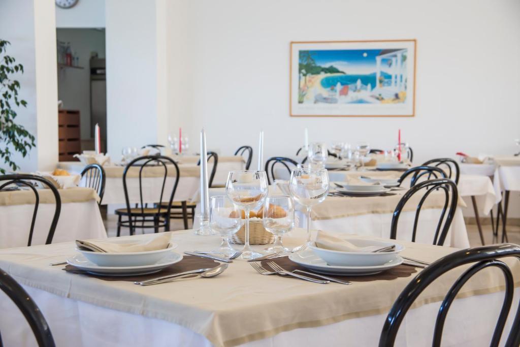 Hotel Adler Gabicce Mare Ngoại thất bức ảnh