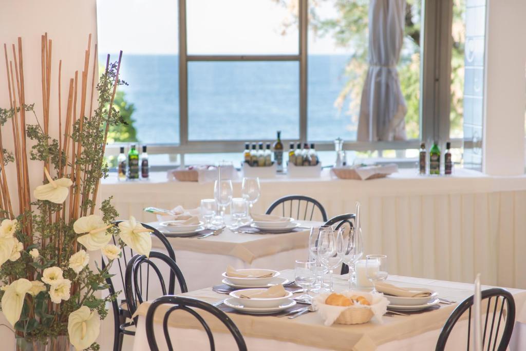 Hotel Adler Gabicce Mare Ngoại thất bức ảnh
