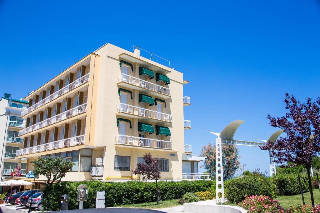 Hotel Adler Gabicce Mare Ngoại thất bức ảnh
