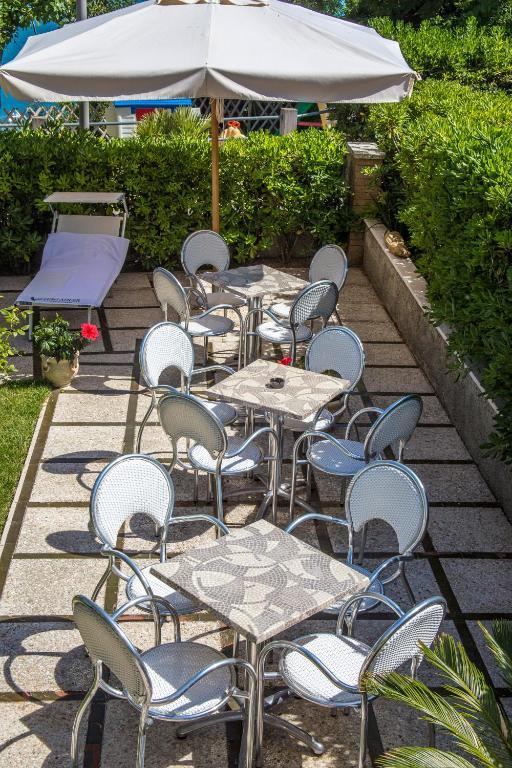 Hotel Adler Gabicce Mare Ngoại thất bức ảnh