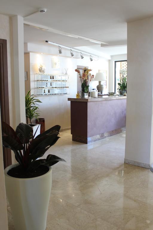 Hotel Adler Gabicce Mare Ngoại thất bức ảnh